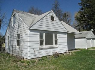 1626 Kennedy Dr, Lansing, MI 48911