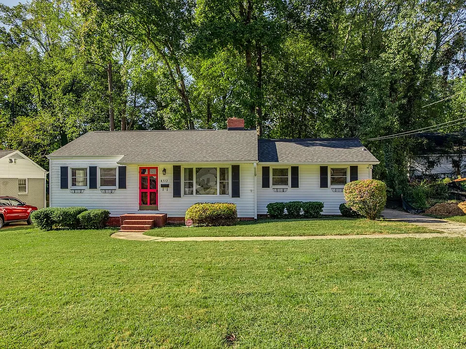 512 Hollis Rd
