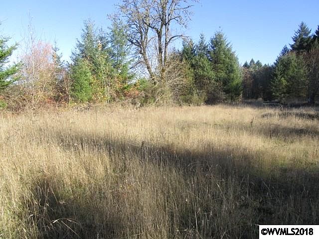 2nd image of 4855 Cody Ln S