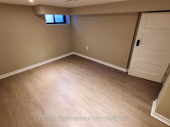 5th image of 508 Concord Ave #Basement