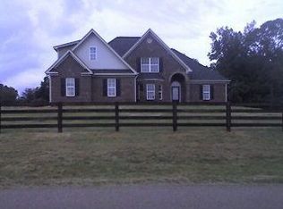 1004 Lord Rd, Commerce, GA 30530