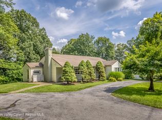 93 Cedar Ave, Poughkeepsie, NY 12603