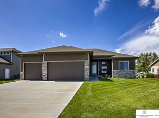 7602 N 279th St, Valley, NE 68064