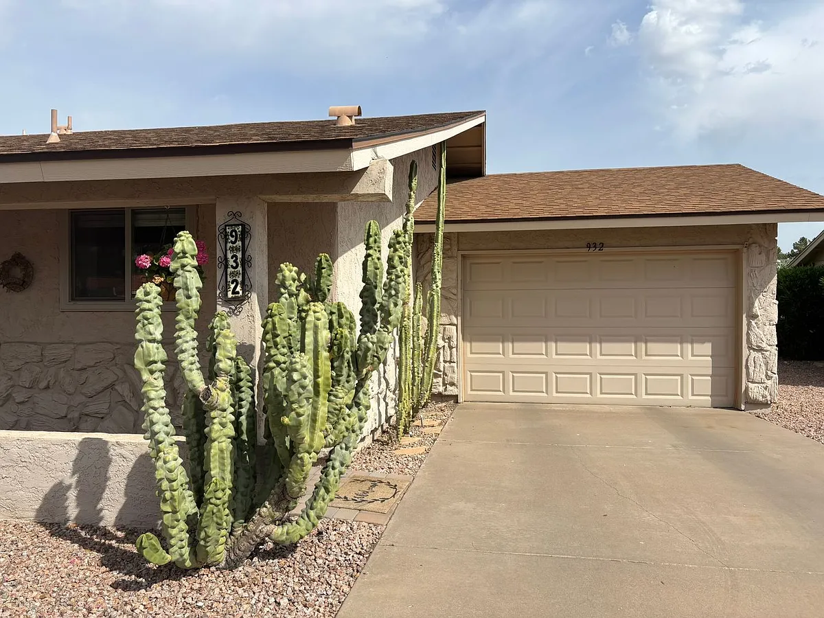 Building Photo - 932 Leisure World