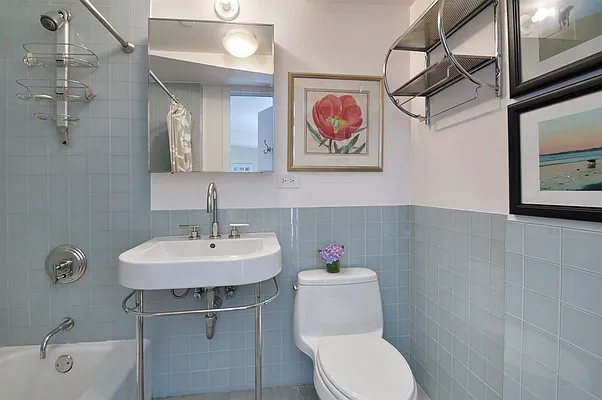 Sold by Corcoran | media 32