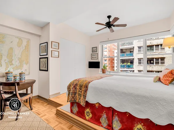 215 East 79th Street 7E image 6 of 7