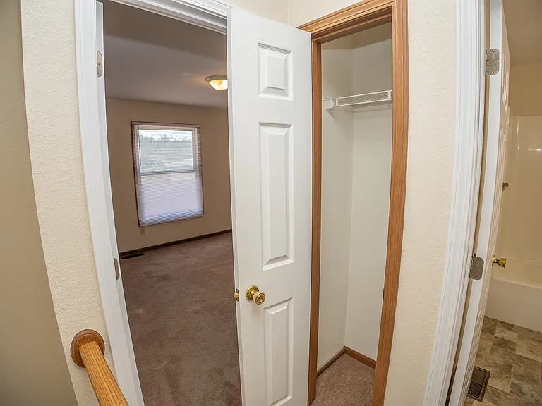 1112 Jefferson St #I — Photo 20