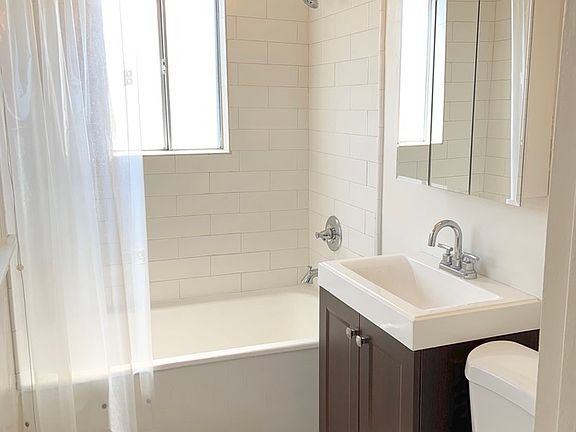 3rd image of 1525 Cassil Pl APT 103