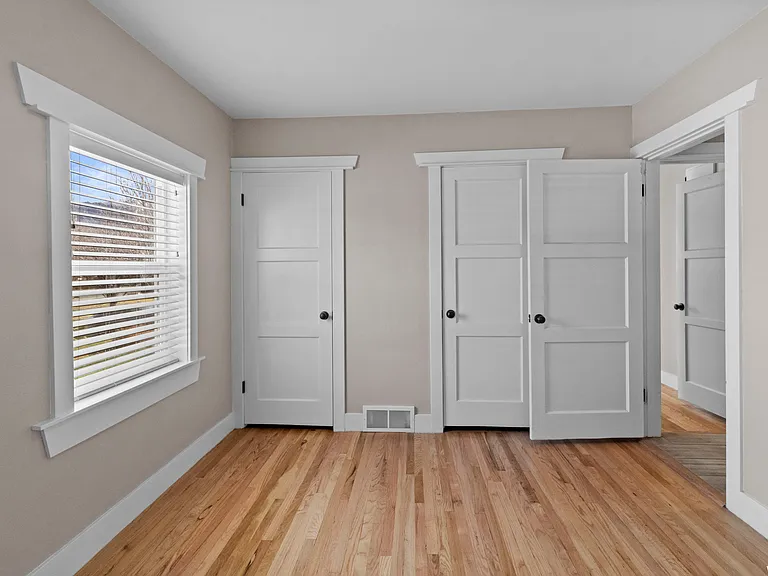 3885 S Nordin Ave — Photo 3