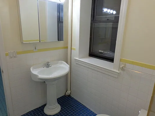 Rented by Blana LLC | media 11