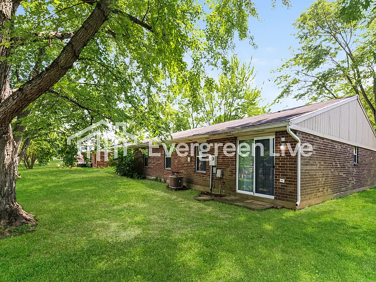 6493 Rolling Glen Dr — Photo 15