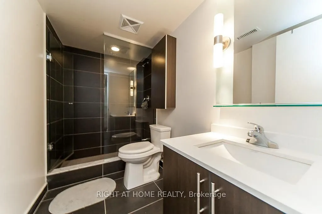 2 bed, $3,000 — Photo 2