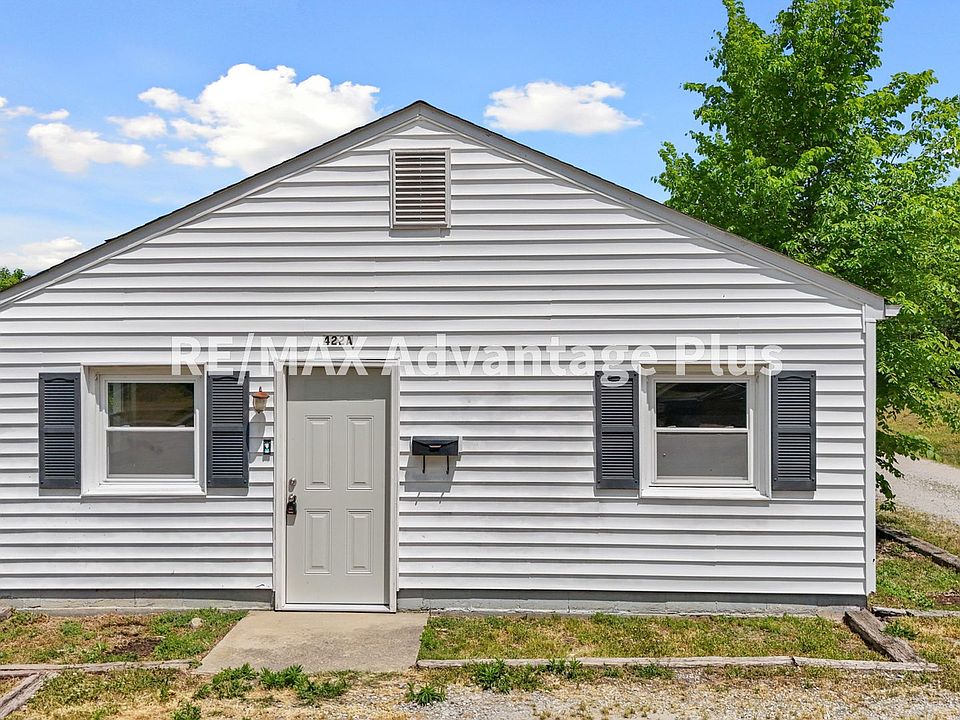 1st image of 422 Longwood Ave #A