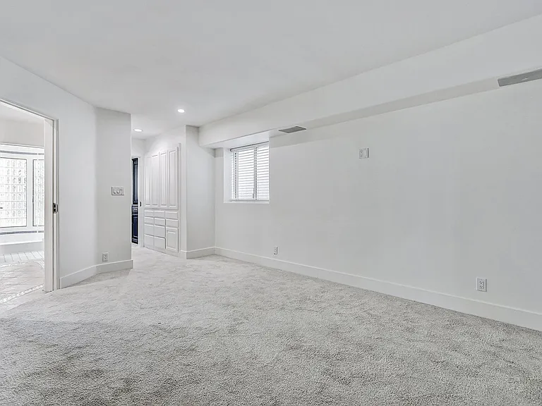 204 N Poinsettia Ave — Photo 26