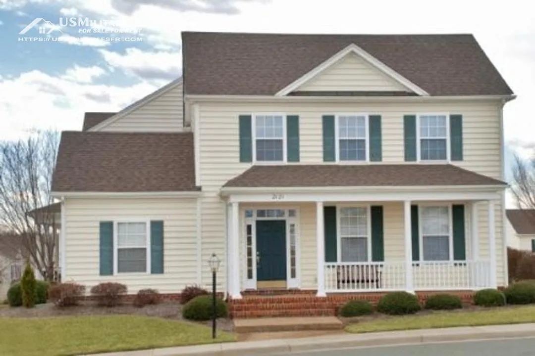 2121 Piney Knoll Ln photo 1