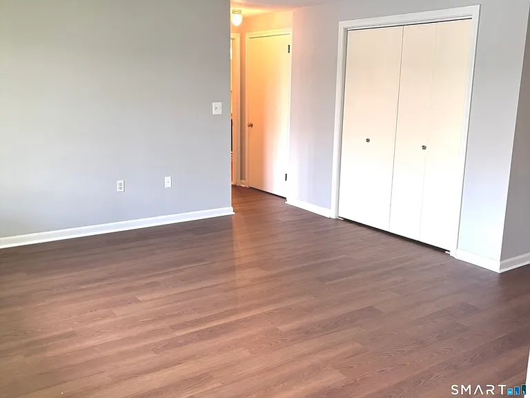 117 Shadow Ln #B2 — Photo 10