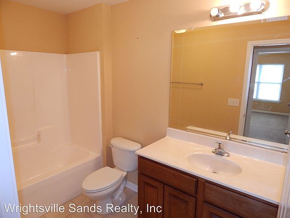 2nd image of 4405 Jaybird Cir #204