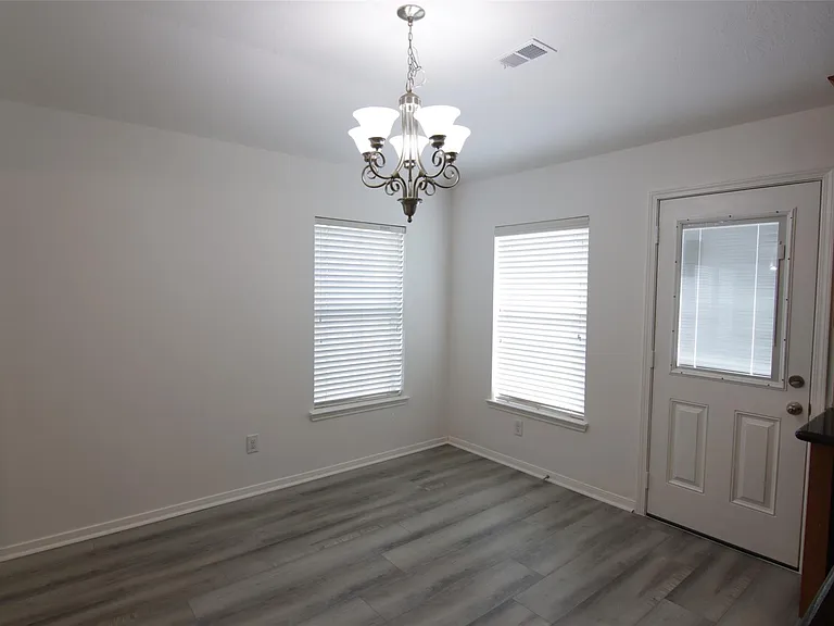 25118 Hazel Ranch Dr — Photo 11