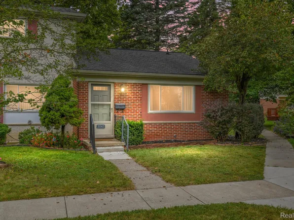 3043 Williamsburg Rd, Ann Arbor, MI 48108