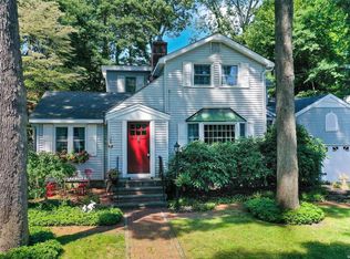 12 Stony Rd, Stony Brook, NY 11790