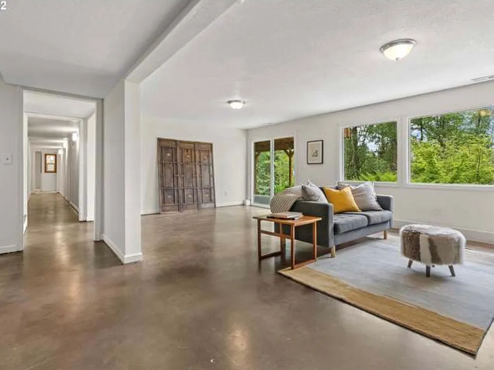 42500 E Larch Mountain Rd