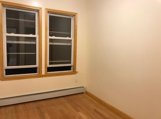 6097 60th Rd, Maspeth, NY 11378