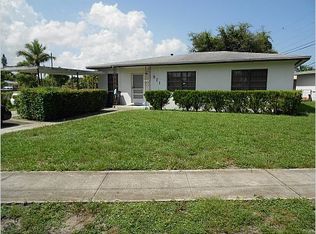 871 NE 160th Ter, North Miami Beach, FL 33162