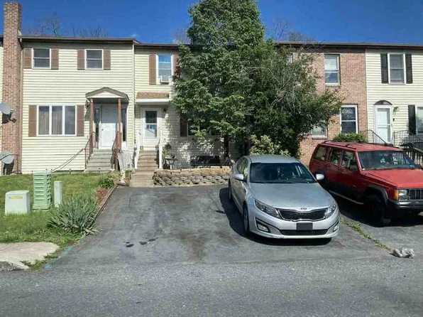 251 White Dogwood Dr, Etters, PA 17319