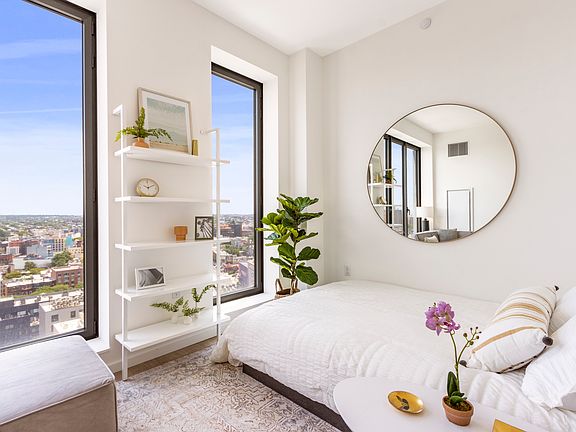 4th image of 545 Vanderbilt Ave APT 15A
