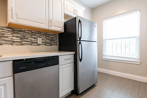 Seven Lions Apartments Photo 1
