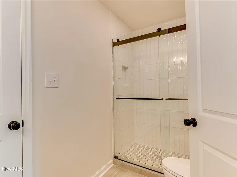 139 Crawford Dr — Photo 24