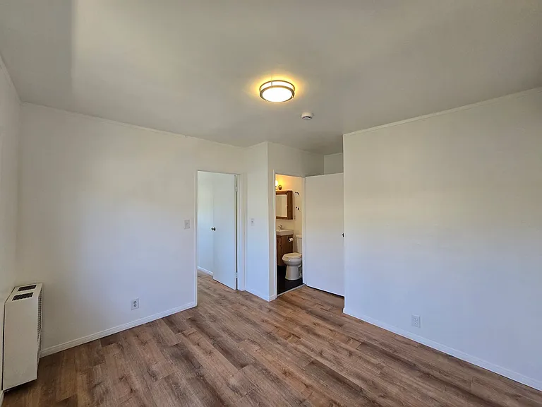 4126 Cumberland Ave — Photo 13