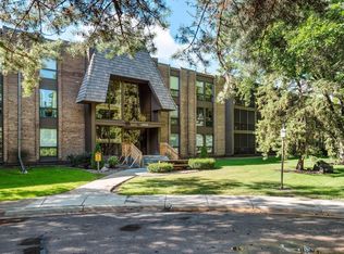 6105 Lincoln Dr APT 239, Edina, MN 55436