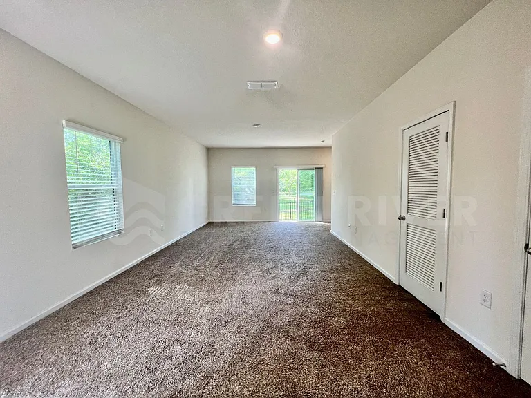 294 Aralia Ln — Photo 7
