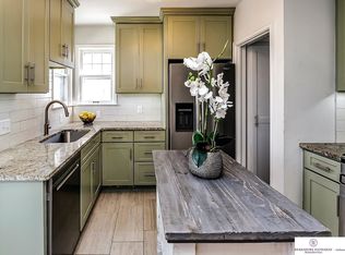 4528 Mayberry St, Omaha, NE 68106