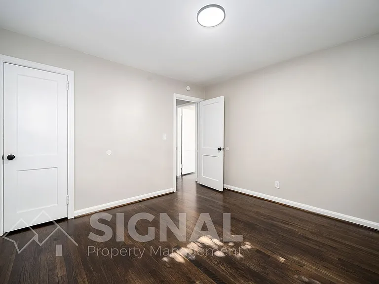 736 Martinwood Rd — Photo 21