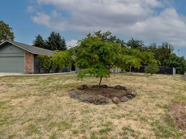 14317 SE 14th St, Vancouver, WA 98683