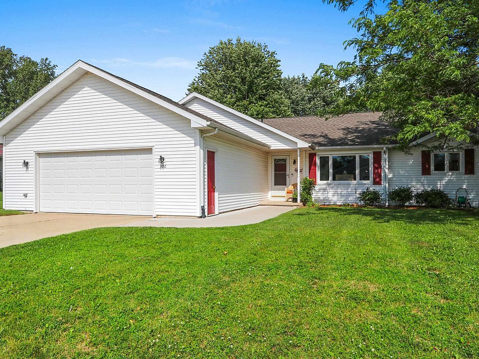 1st image of 300 Rosemary Dr
