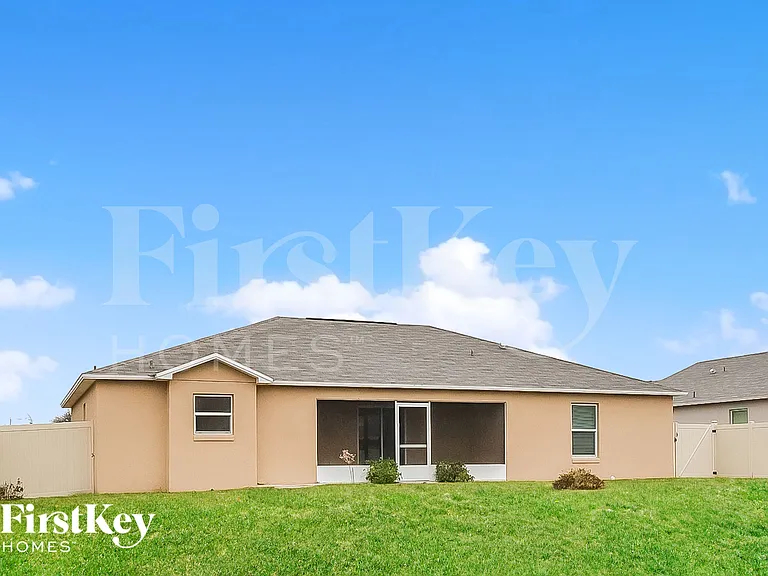 109 Solis Dr — Photo 14