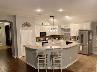 2544 Bayside Dr, Grand Prairie, TX 75054