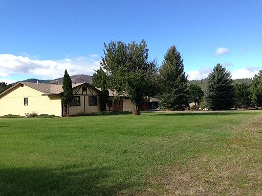 5th image of 1325 Lena Ln