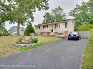 553 Duchess Ct, Toms River, NJ