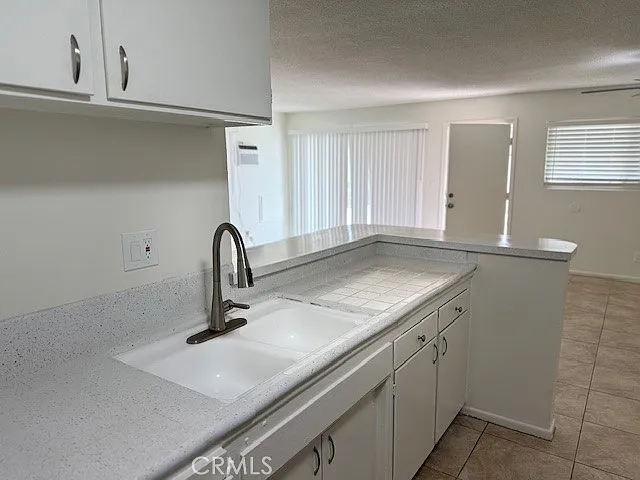 685 E Vista Chino #9 — Photo 16