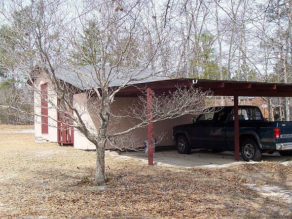 Shed/ 2  covered spaces