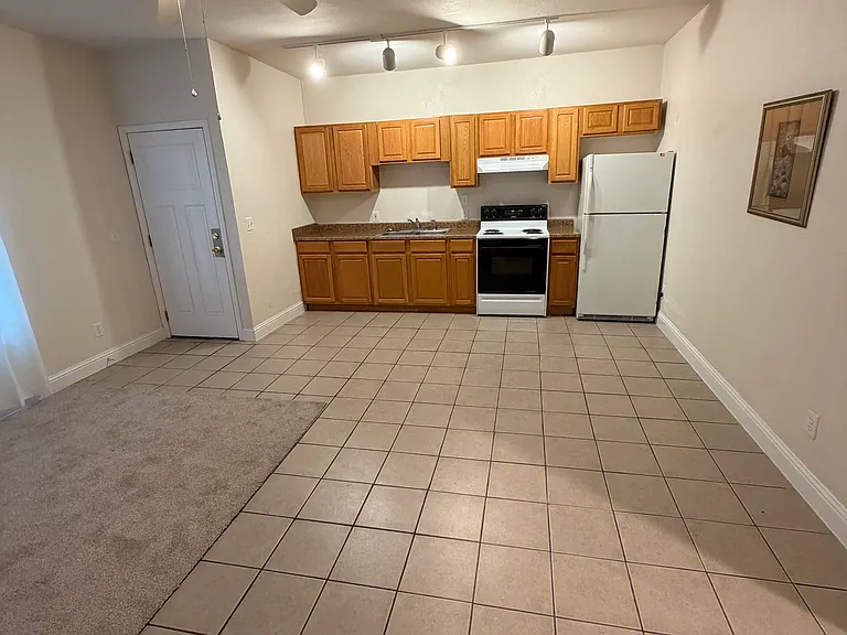 715 N Sutter St #3 — Photo 1