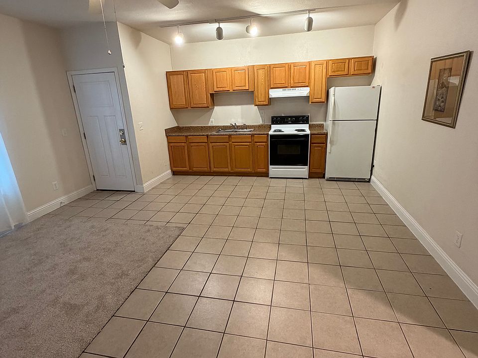 1st image of 715 N Sutter St #3