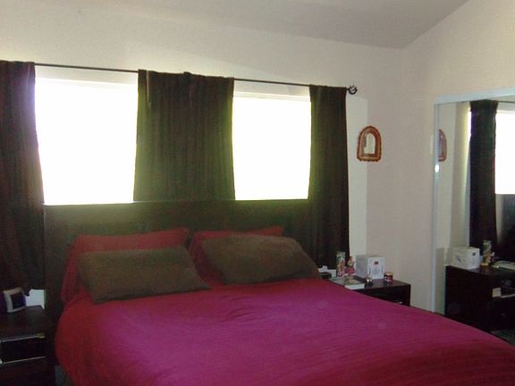 5th image of 7000 Saranac St Unit 24
