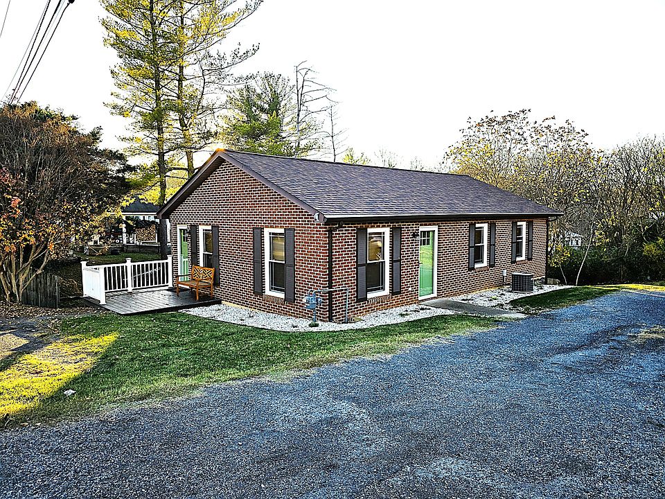 1st image of 704 McCorkle Dr