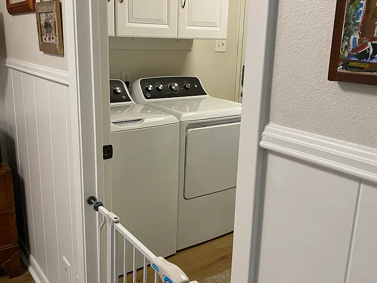 8318 Yale Dr — Photo 27