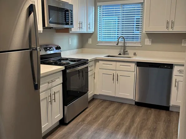 Windy Hill Apartments